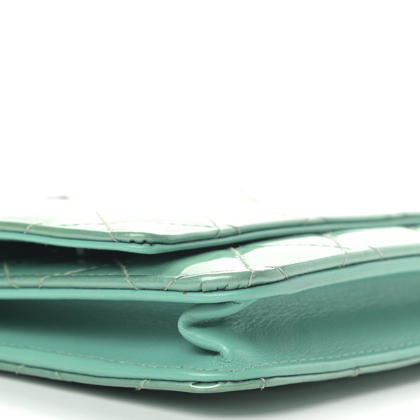 Patent Quilted Wallet On Chain WOC Blue