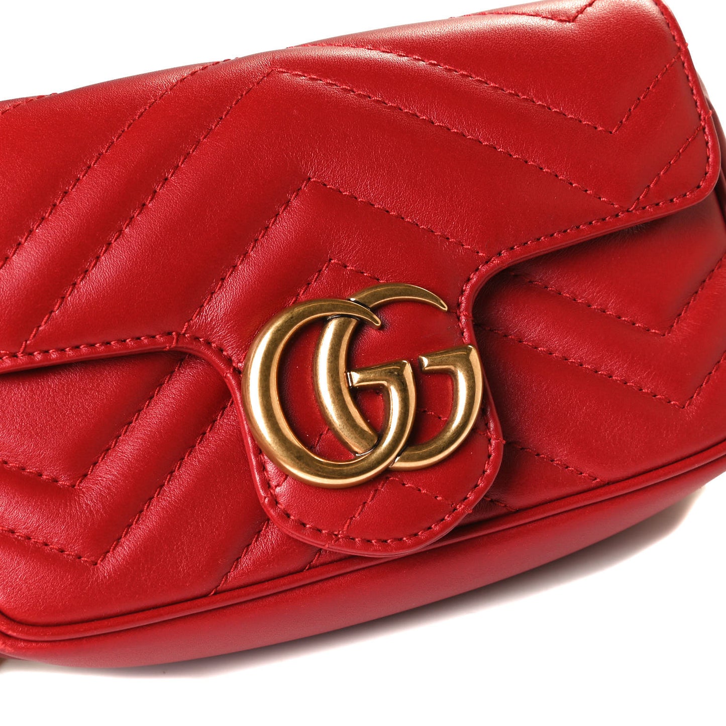 Calfskin Matelasse Super Mini GG Marmont Shoulder Bag Hibiscus Red