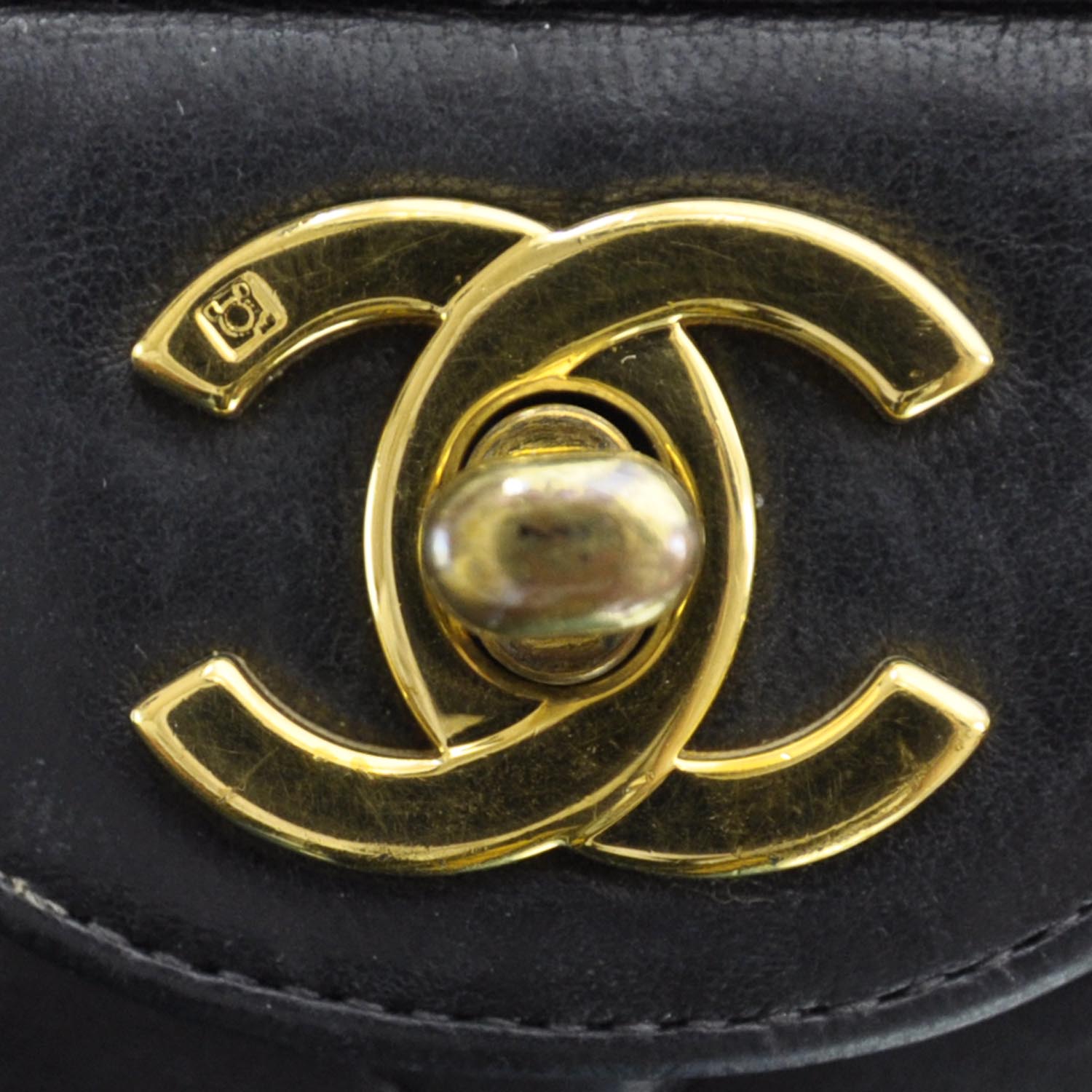 Chanel Lambskin Medium Flap Black 5 of 10