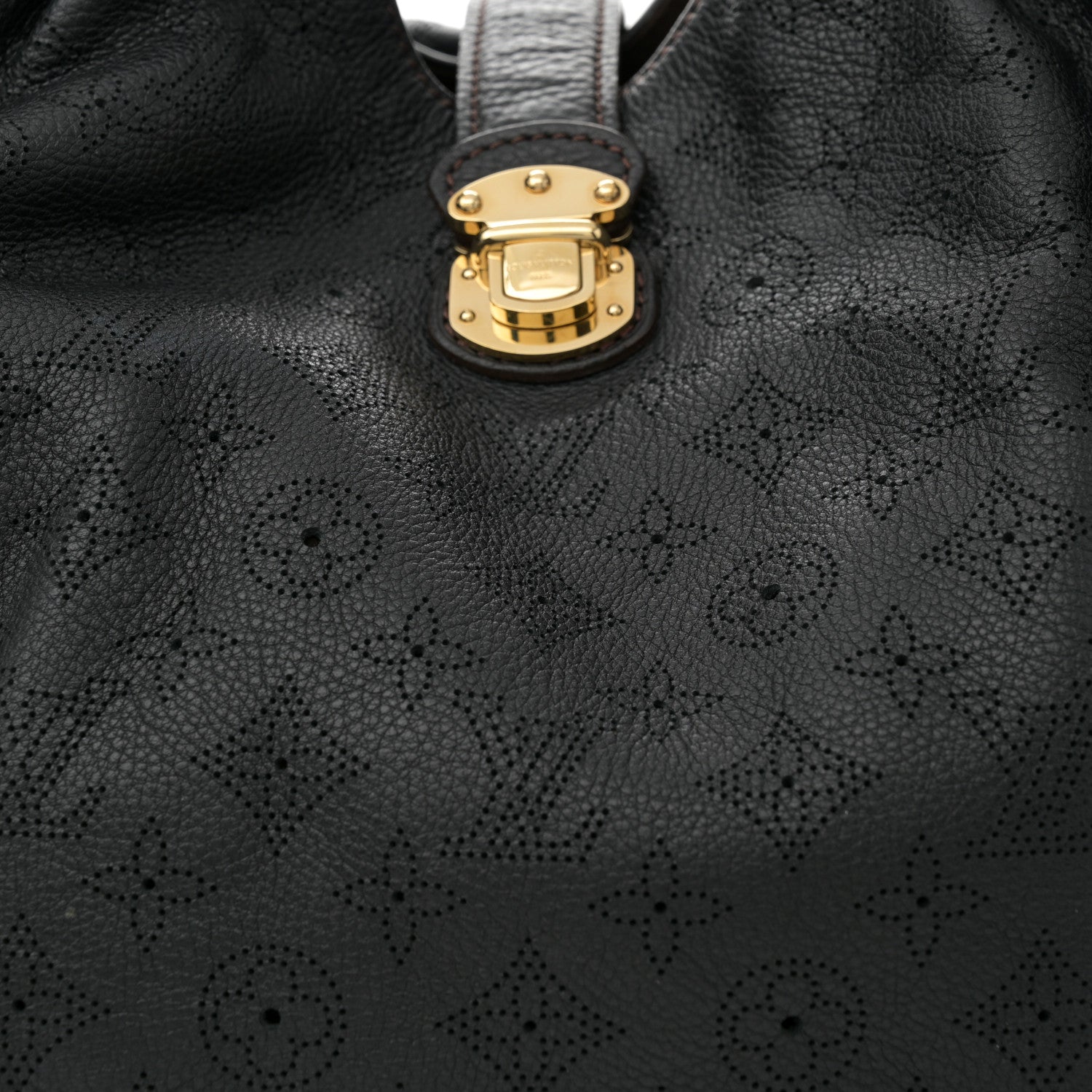 Louis Vuitton Mahina XL Black 7 of 12