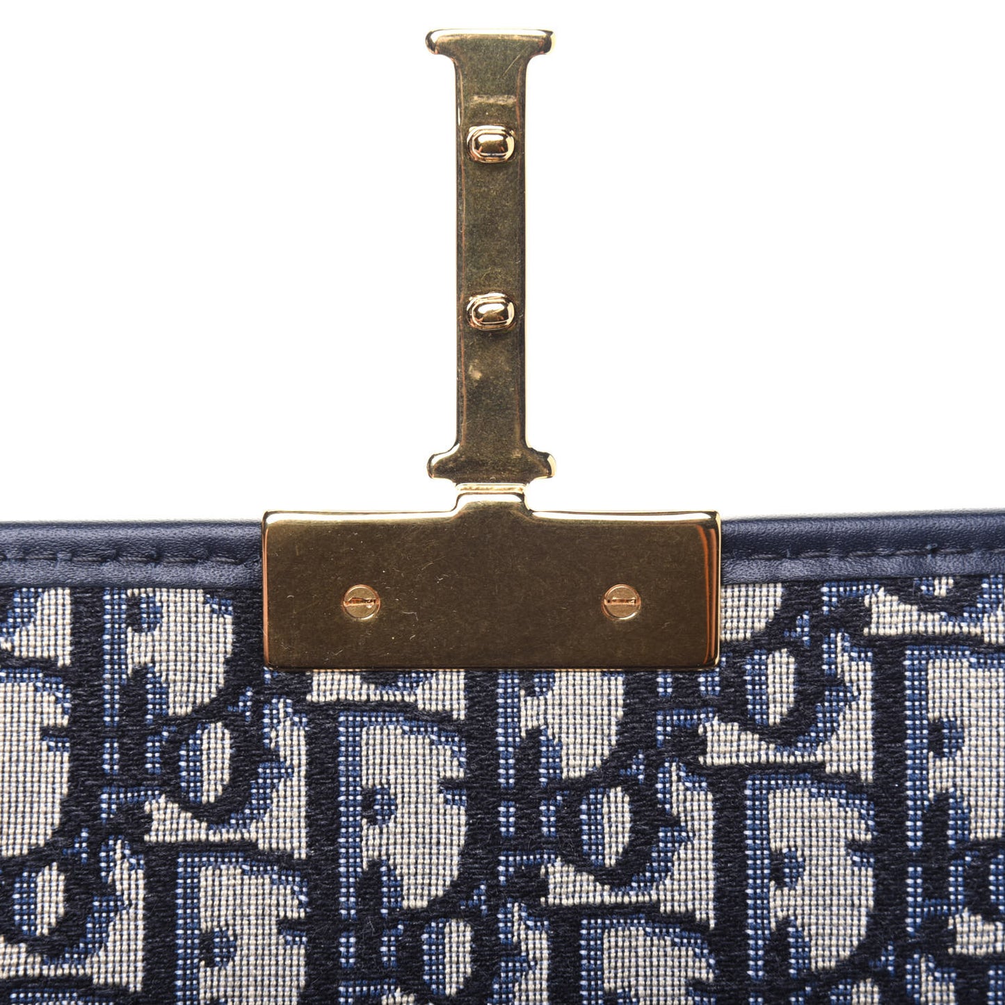 Oblique 30 Montaigne Box Bag Blue