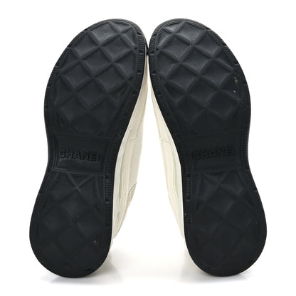 Chanel Velvet Calfskin Mixed Fibers CC Sneakers 38 Ivory Black 6 of 8