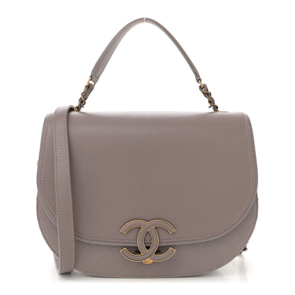 Chanel Shiny Calfskin Goatskin Quilted Medium Coco Curve Messenger Flap Grey 1 of 10