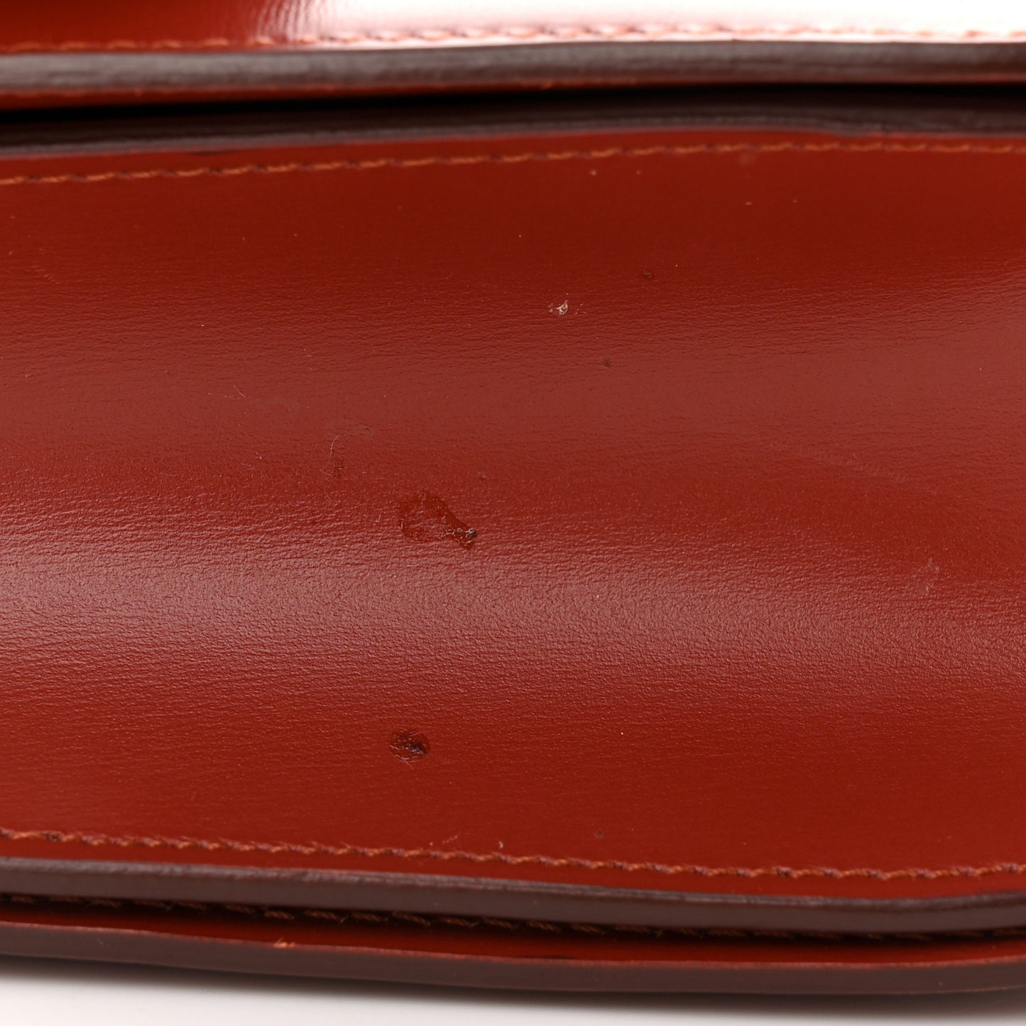 Box Calfskin Medium Classic Box Flap Bag Lipstick
