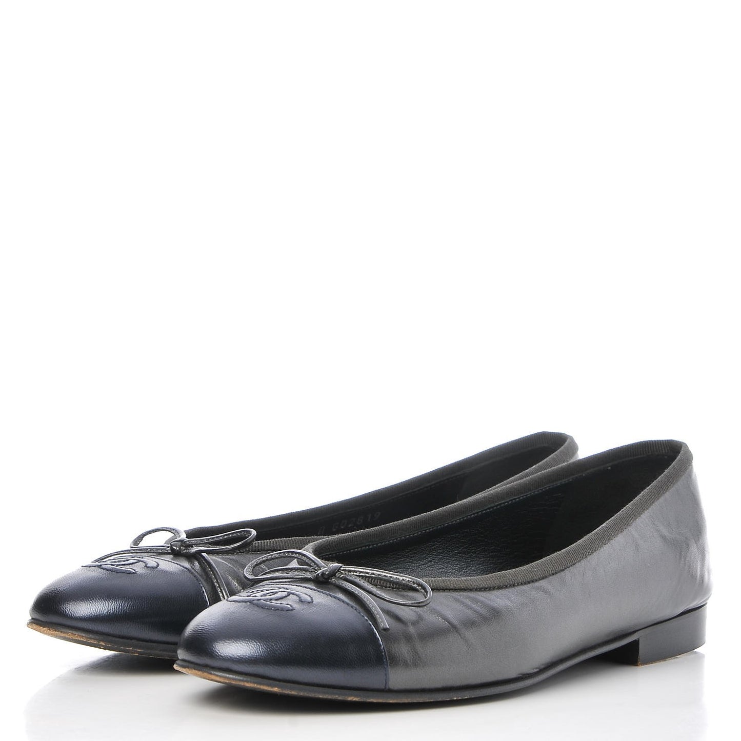 Metallic Lambskin Cap Toe Ballerina Flats 38 Grey Navy
