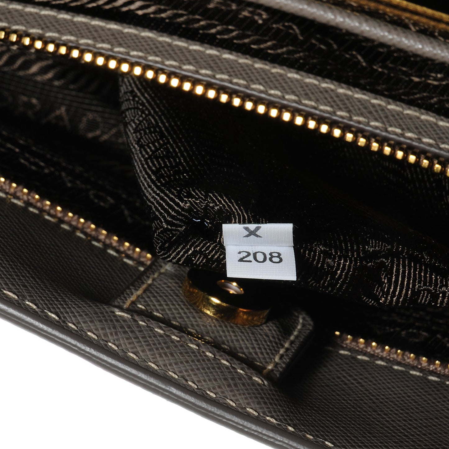 Saffiano Lux Large Tote Argilla