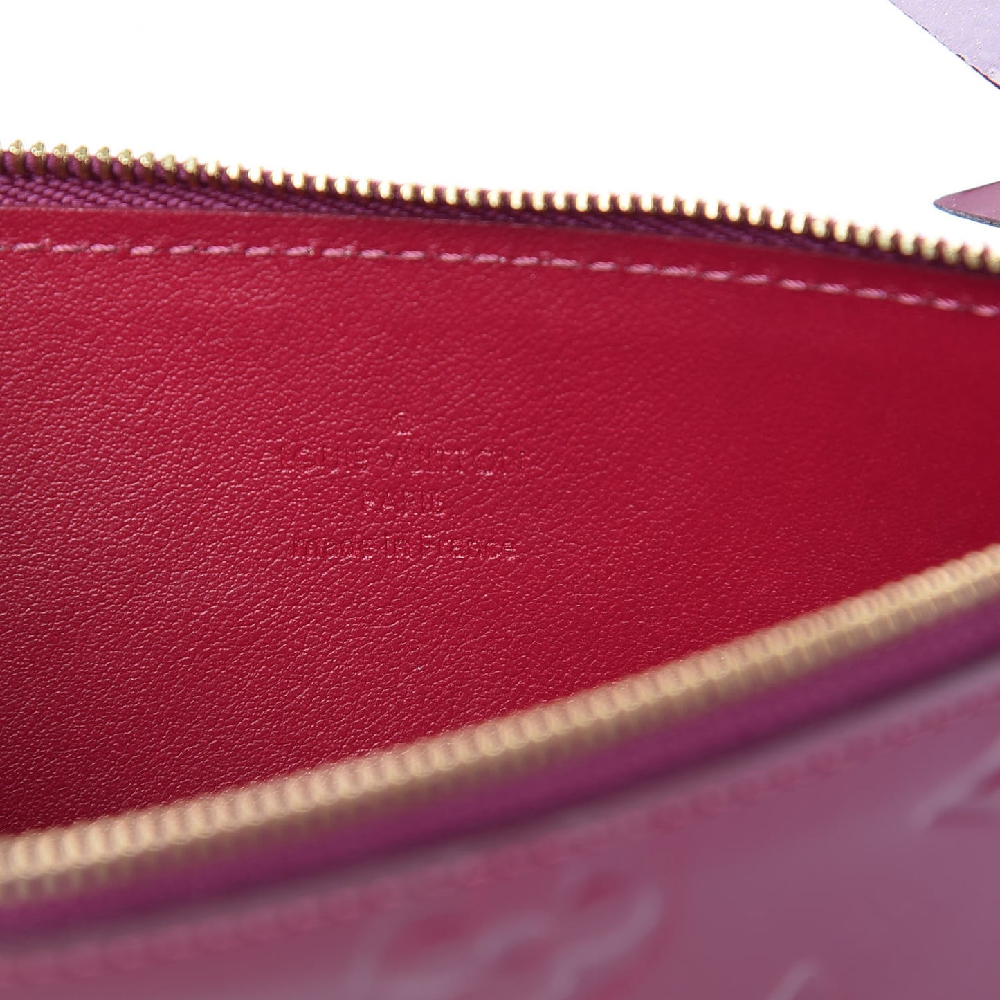 Vernis Felicie Chain Wallet Zippered Insert Magenta