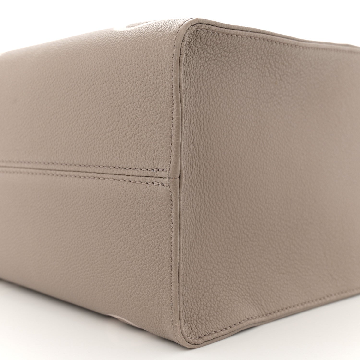 Louis Vuitton Empreinte Monogram Giant Onthego MM Tourterelle Creme 9 of 11