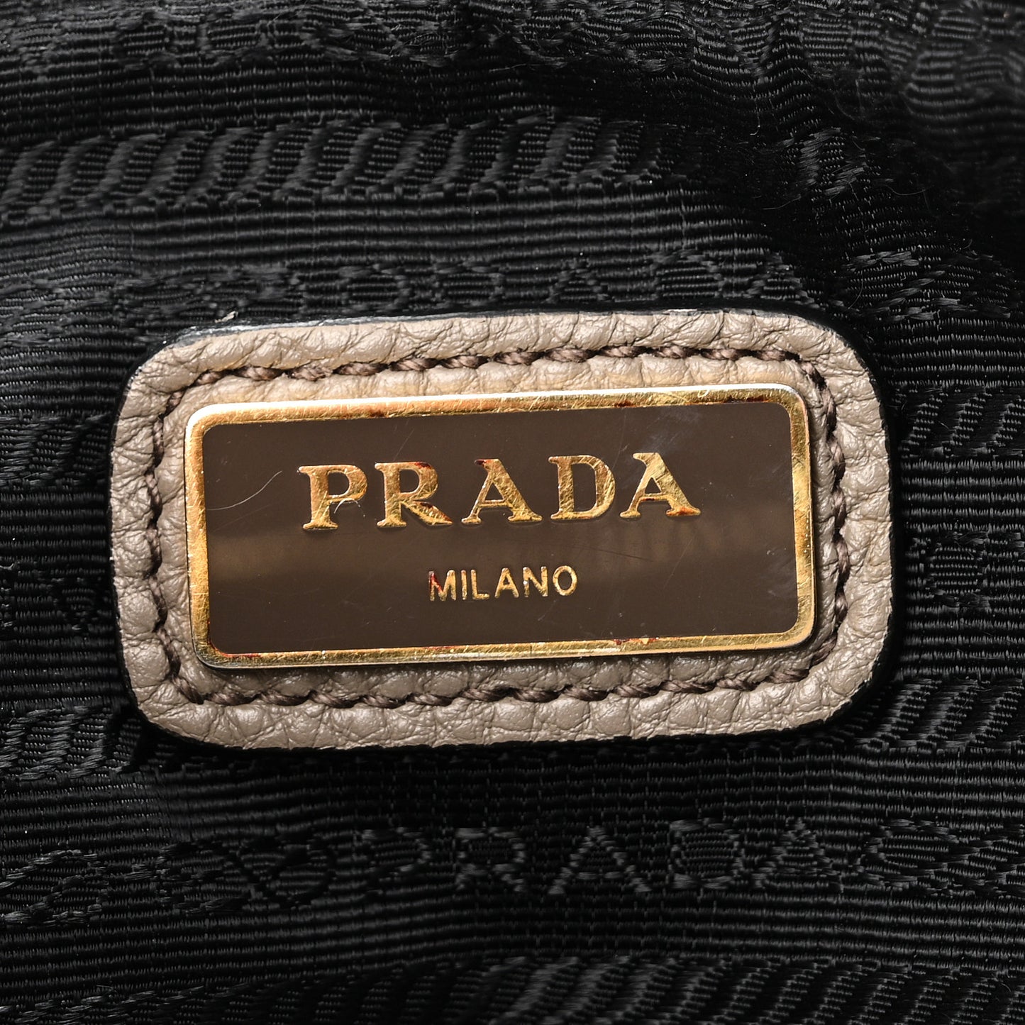 Vitello Phenix Camera Bag Argilla