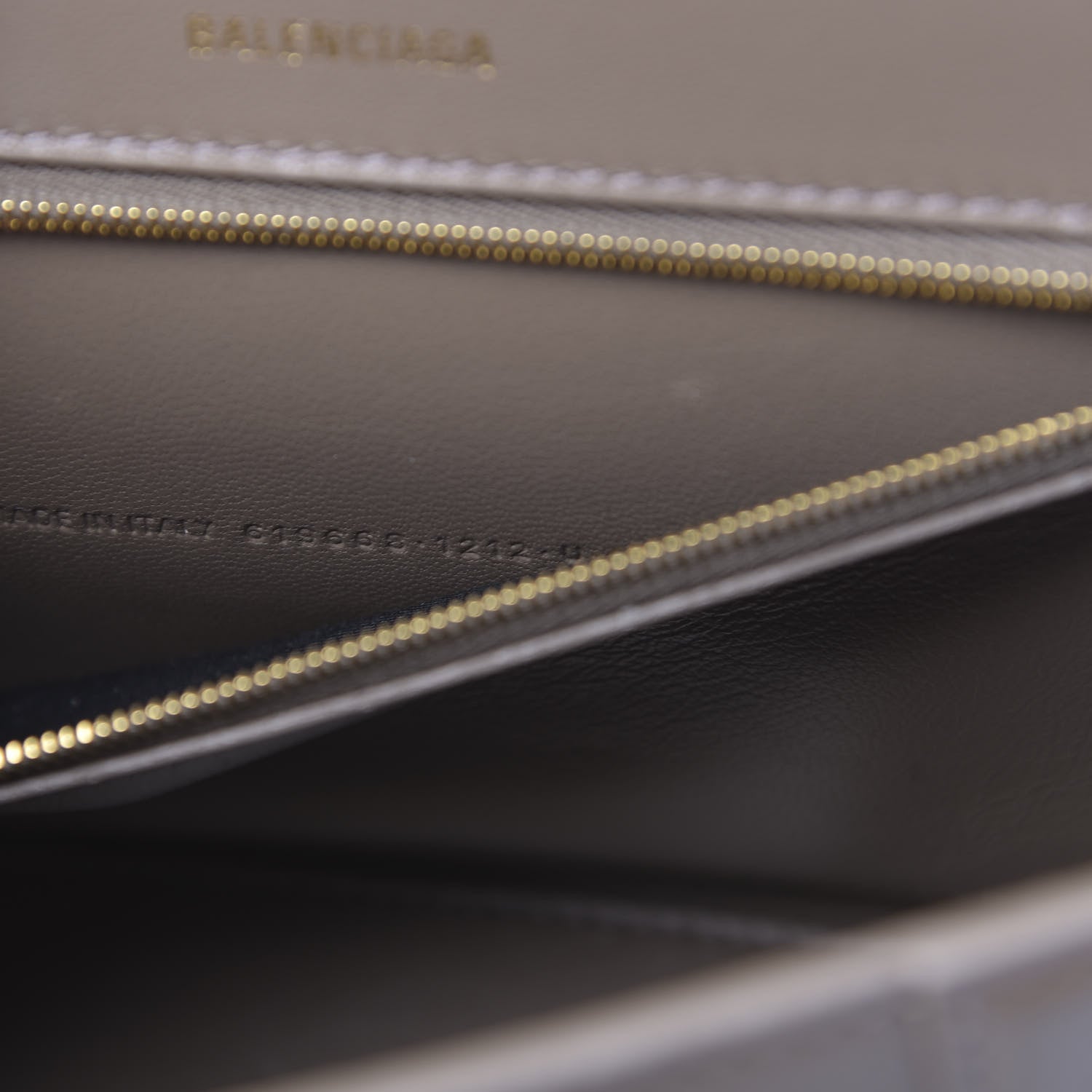 Balenciaga Grained Calfskin Medium Hourglass Top Handle Bag Mink Grey 7 of 11