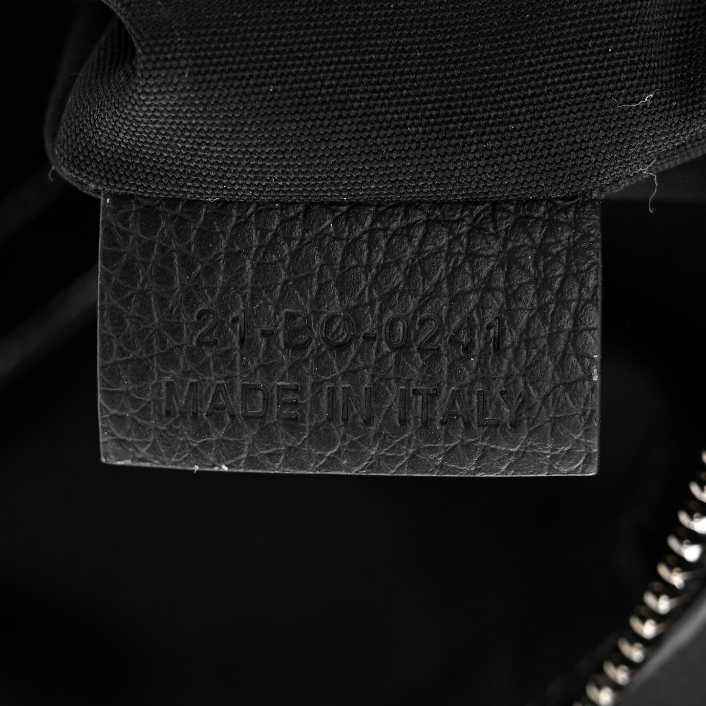 X PETER DOIG Grained Calfskin Saddle Bag Black