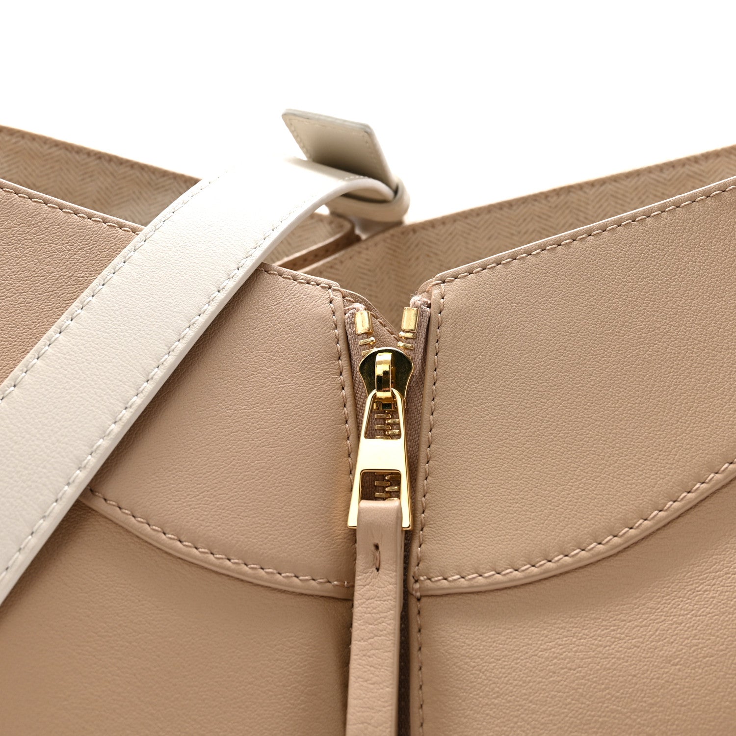 Loewe Calfskin Small Hammock Shoulder Bag Sand White 8 of 10