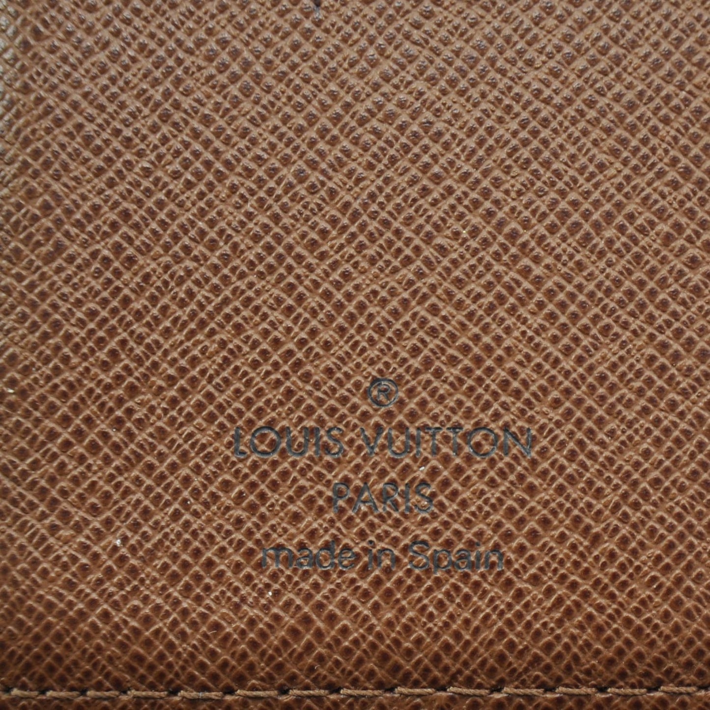 Monogram Small Ring Agenda