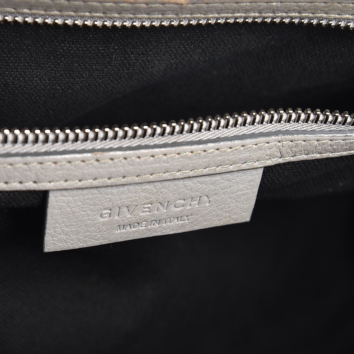 Givenchy Sugar Goatskin Medium Antigona Pearl Grey 8 of 19