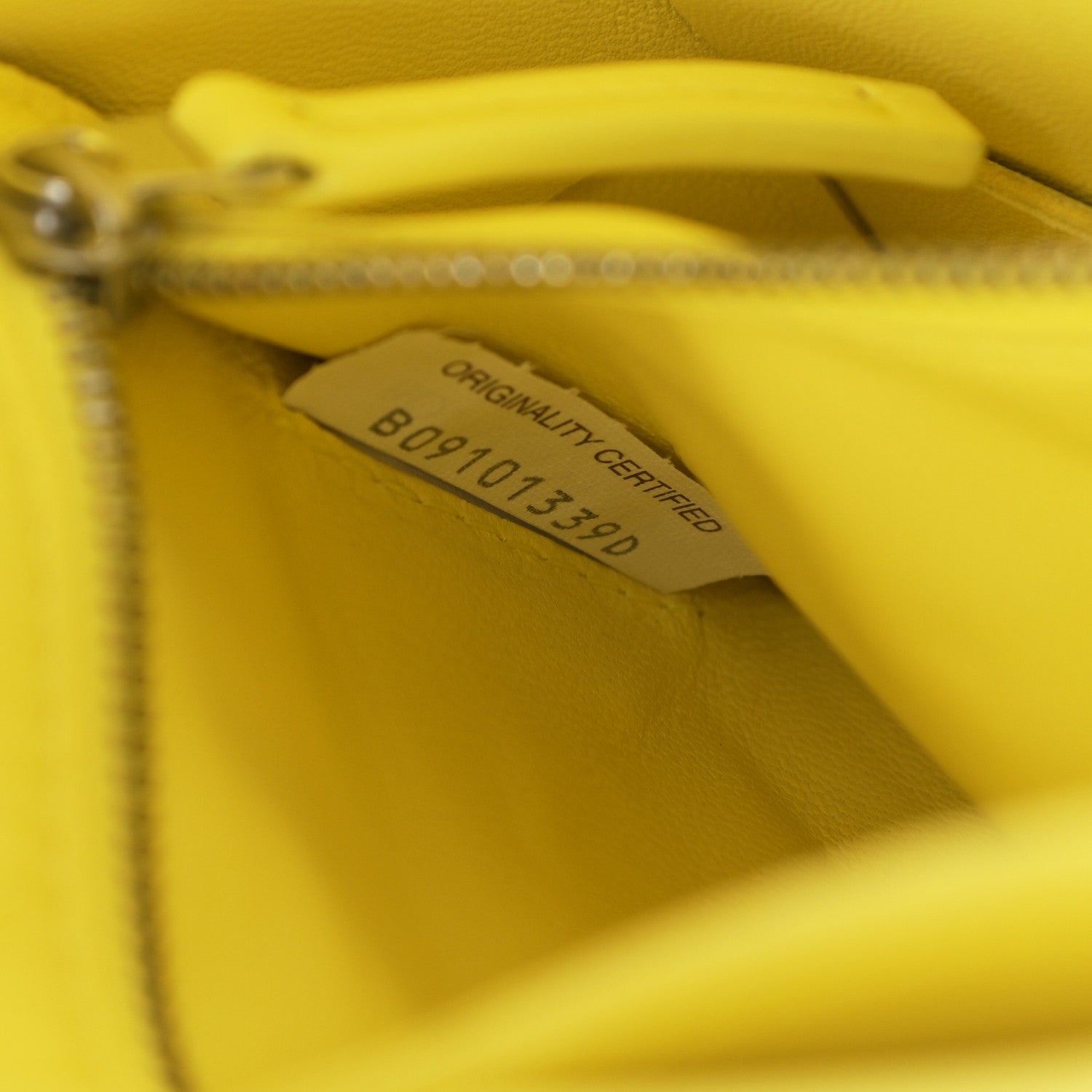 Bottega Veneta Nappa Maxi Intreccio Cassette Bag Butter 6 of 8