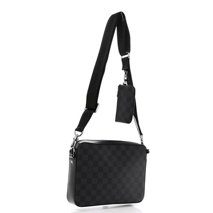 Louis Vuitton Damier Graphite Wild Animals Trio Messenger 5 of 11