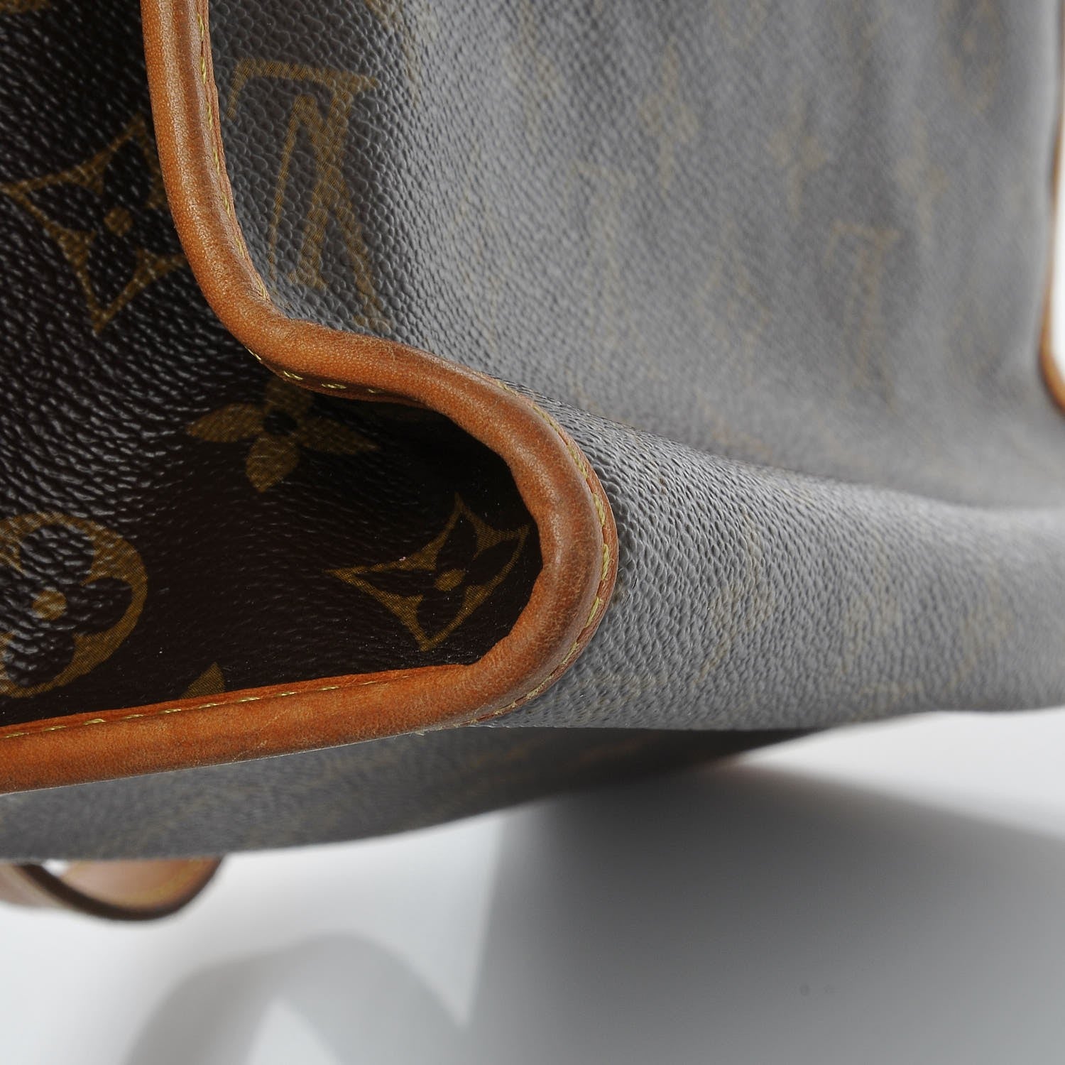 Louis Vuitton Monogram Popincourt Haut 8 of 10