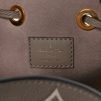 Louis Vuitton Empreinte Monogram Giant Neonoe MM Tourterelle Creme 11 of 11