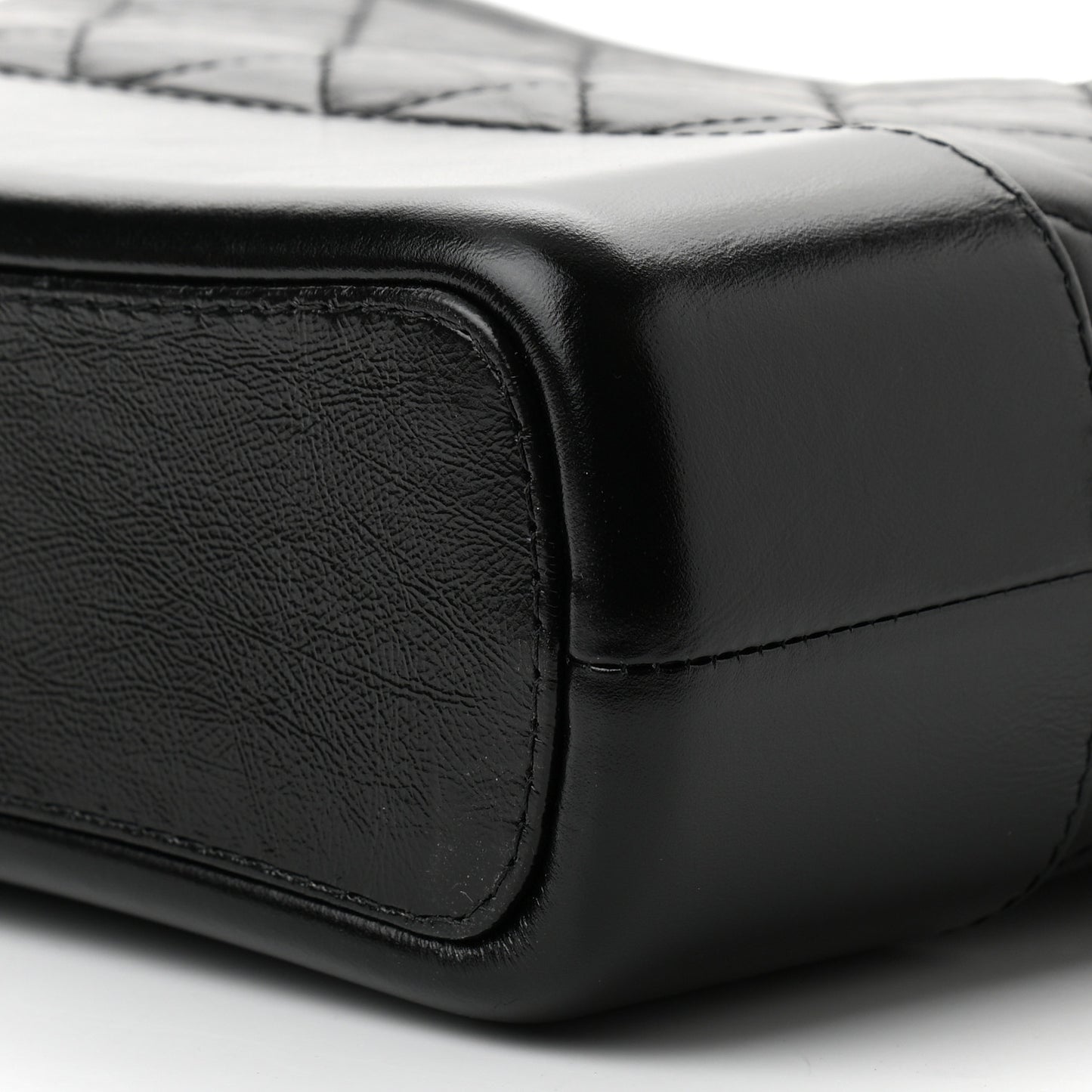 Aged Calfskin Quilted New Medium Gabrielle Hobo Black