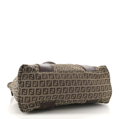 Fendi Zucchino Vitello Shopping Zip Tote Mogano Panna Bruciato 4 of 12