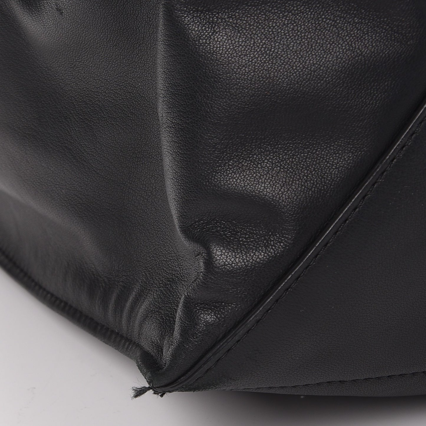 Nappa Rockstud Vertical Tote Black