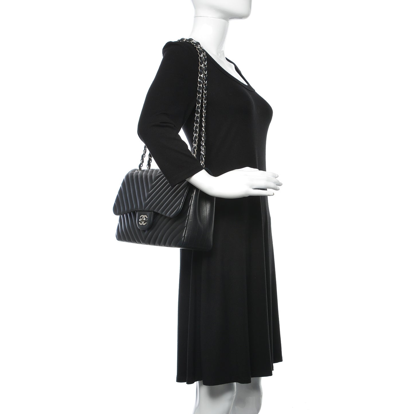 Lambskin Chevron Quilted Jumbo Double Flap Black
