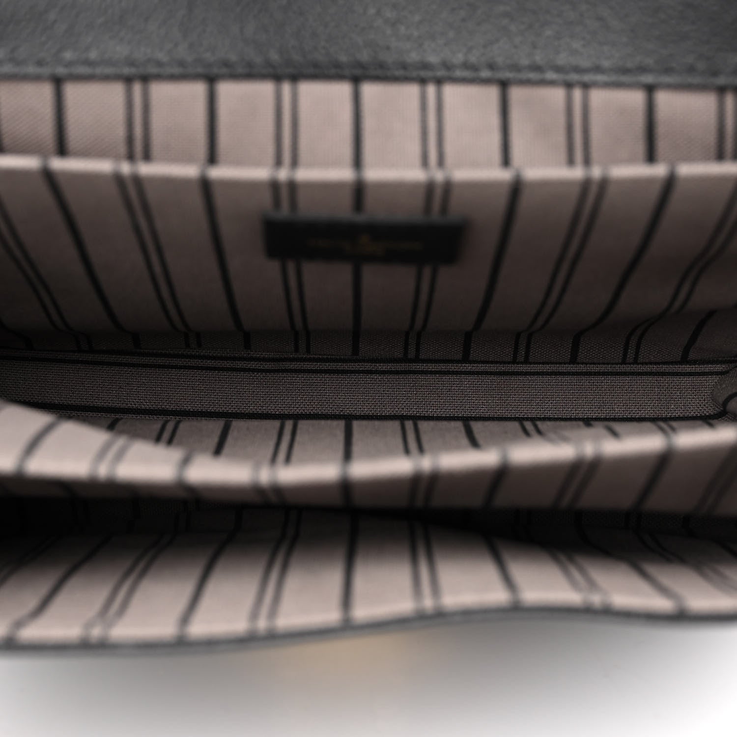 Louis Vuitton Empreinte Pochette Metis Black 5 of 9
