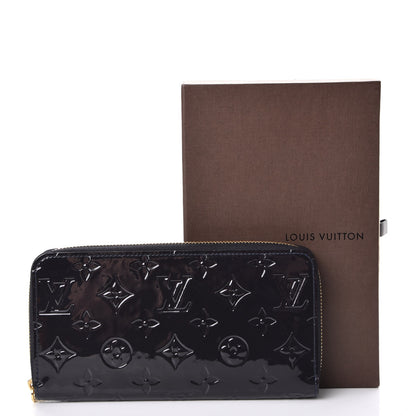 Louis Vuitton Vernis Zippy Wallet Blue Infini 8 of 8