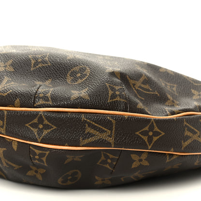 Louis Vuitton Monogram Croissant MM 9 of 9