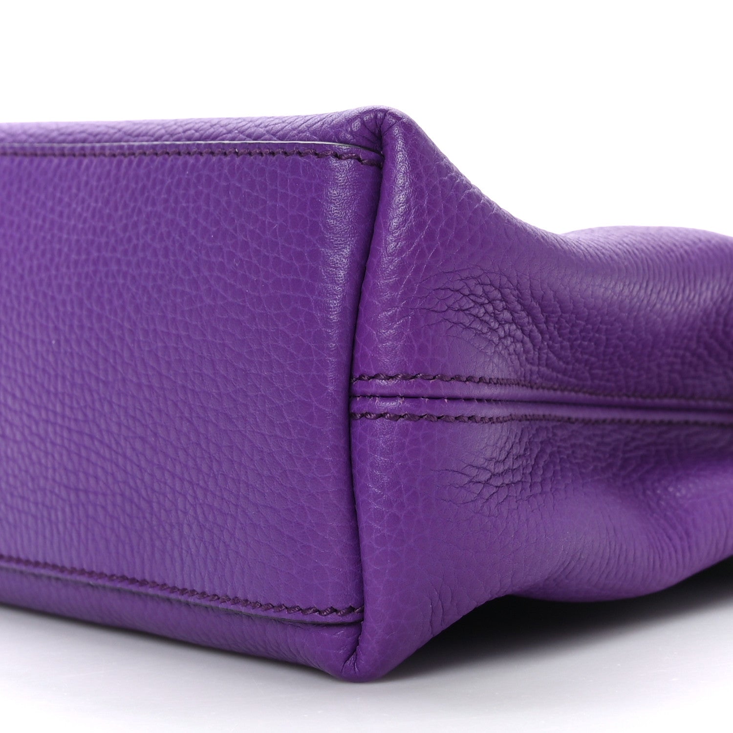 Gucci Pebbled Calfskin Small Soho Chain Shoulder Bag Shine Purple 9 of 9