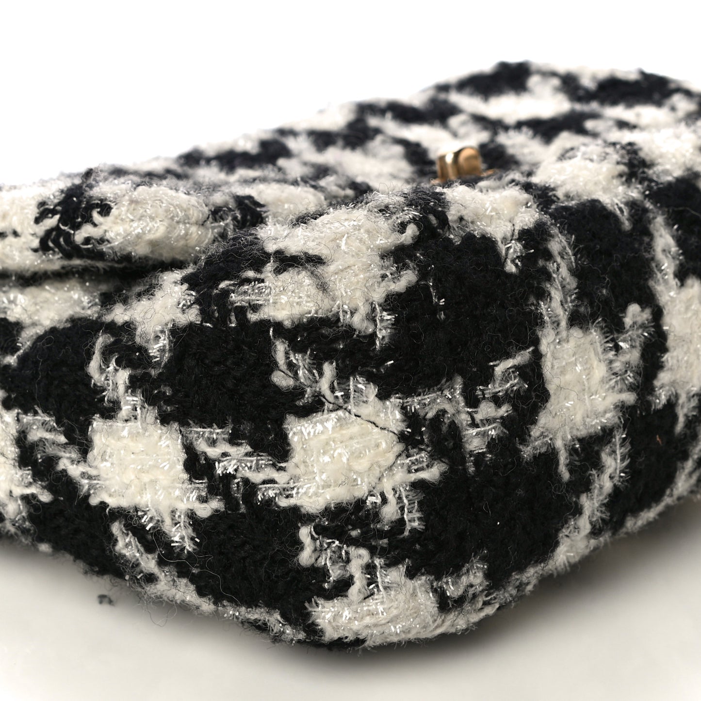 Tweed Quilted Medium Chanel 19 Flap Black Ecru White