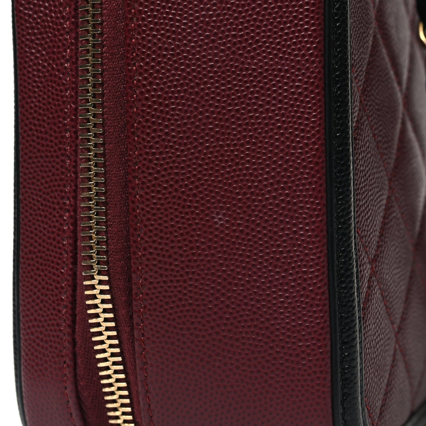 Caviar Quilted Medium CC Filigree Vanity Case Burgundy Black