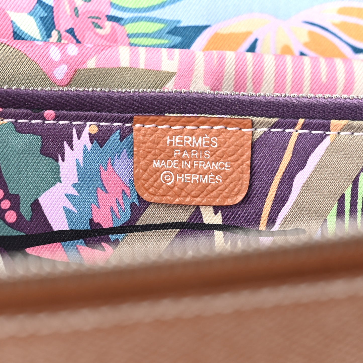 Epsom Silk'In Wallet Gold