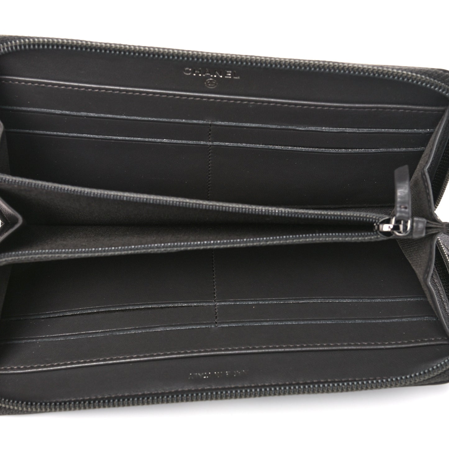 Caviar Quilted Large Boy Zip Around Wallet Grey