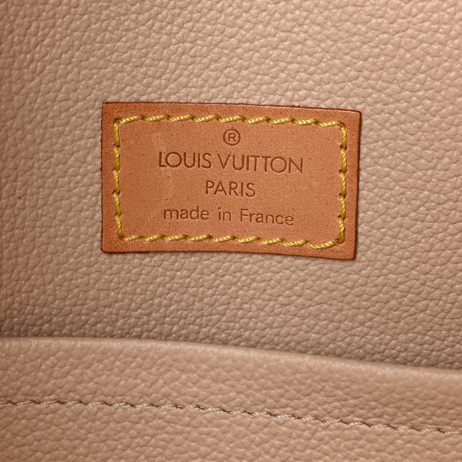 Louis Vuitton Monogram Sac Plat 6 of 12