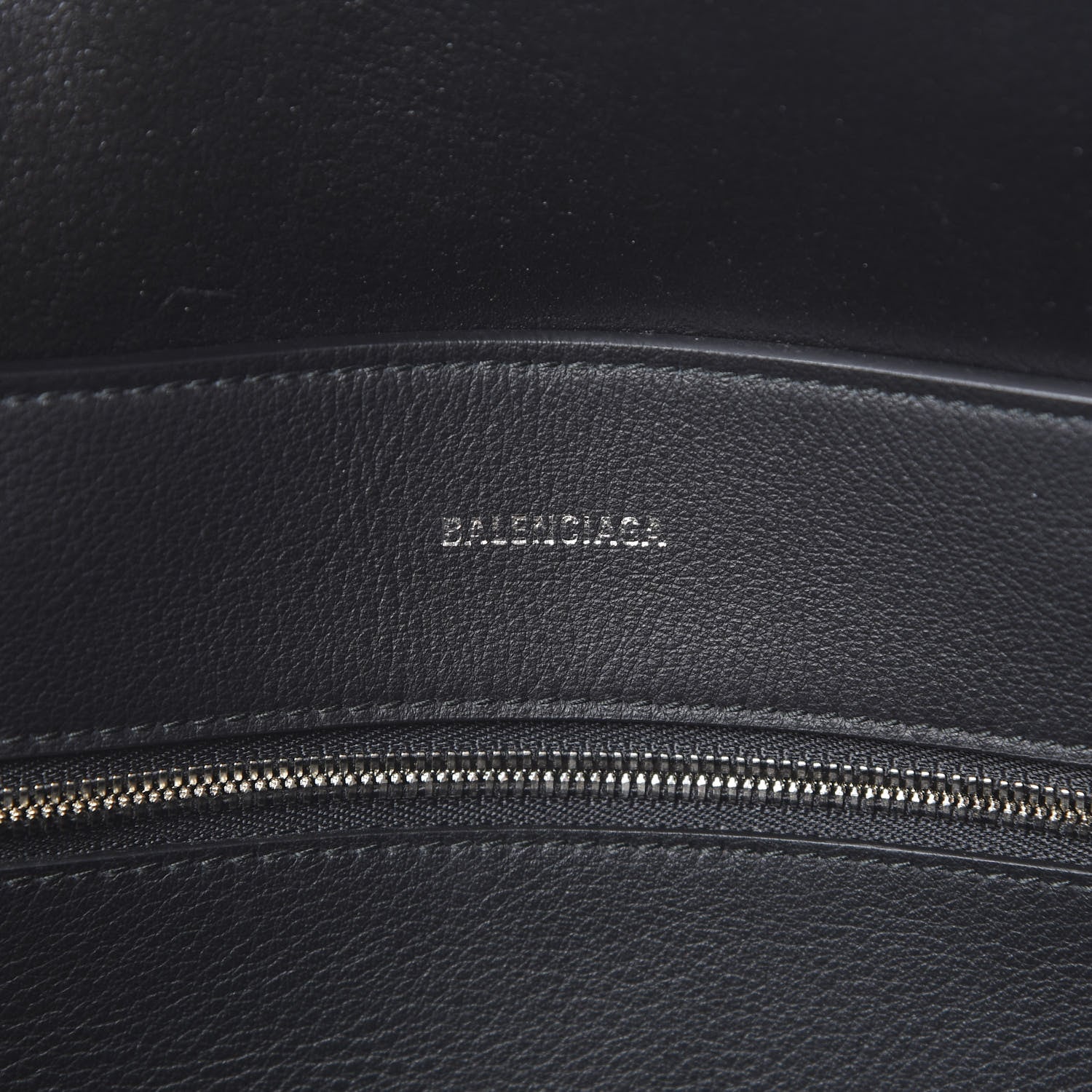 Balenciaga Smooth Calfskin Double Sided Small Everyday Tote Optic White Black 5 of 11