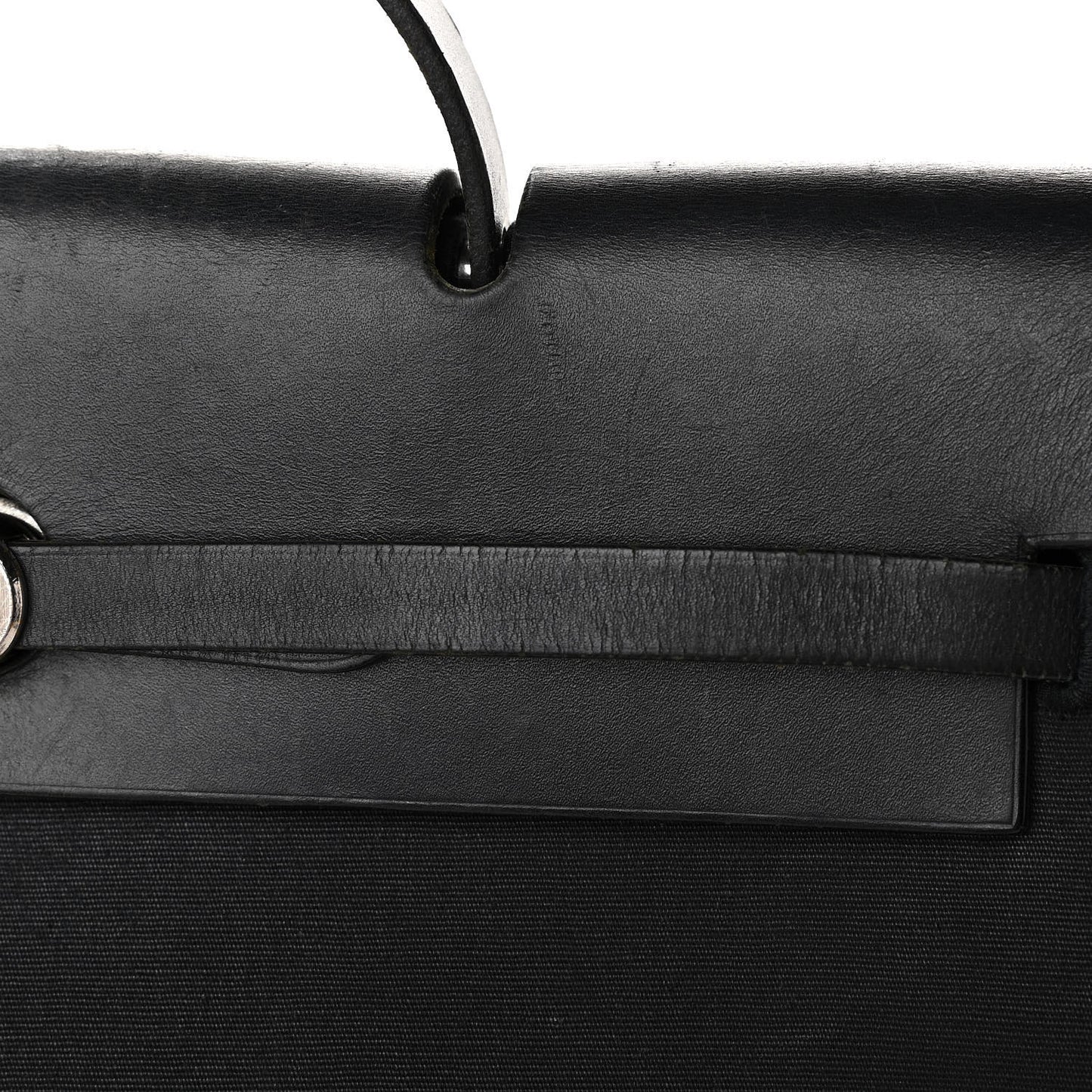 Toile Vache Calfskin Herbag 40 GM Black