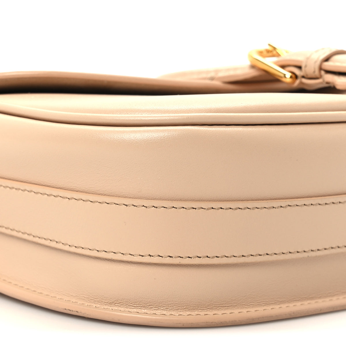 Box Calfskin Medium Bobby Flap Beige