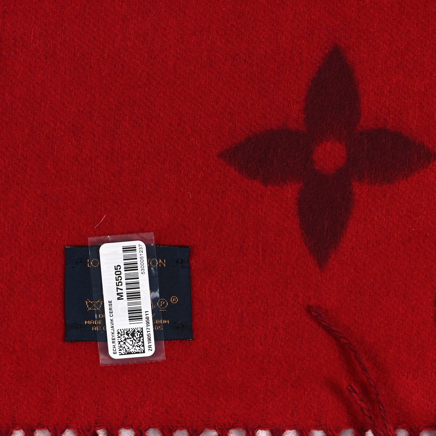Louis Vuitton Cashmere Monogram Reykjavik Scarf Cherry 3 of 3