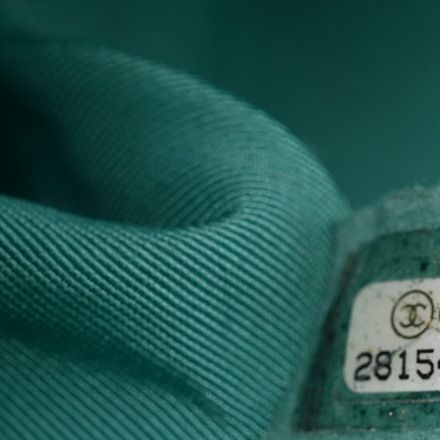 Caviar Quilted Medium Boy Flap Turquoise