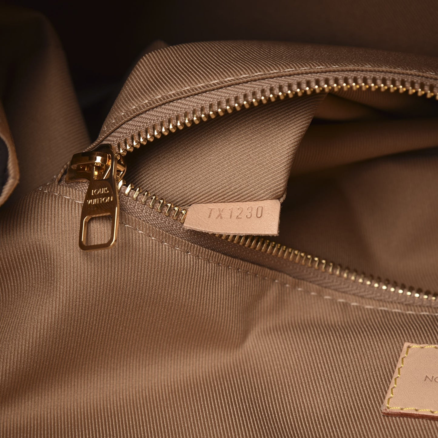 Monogram Graceful MM