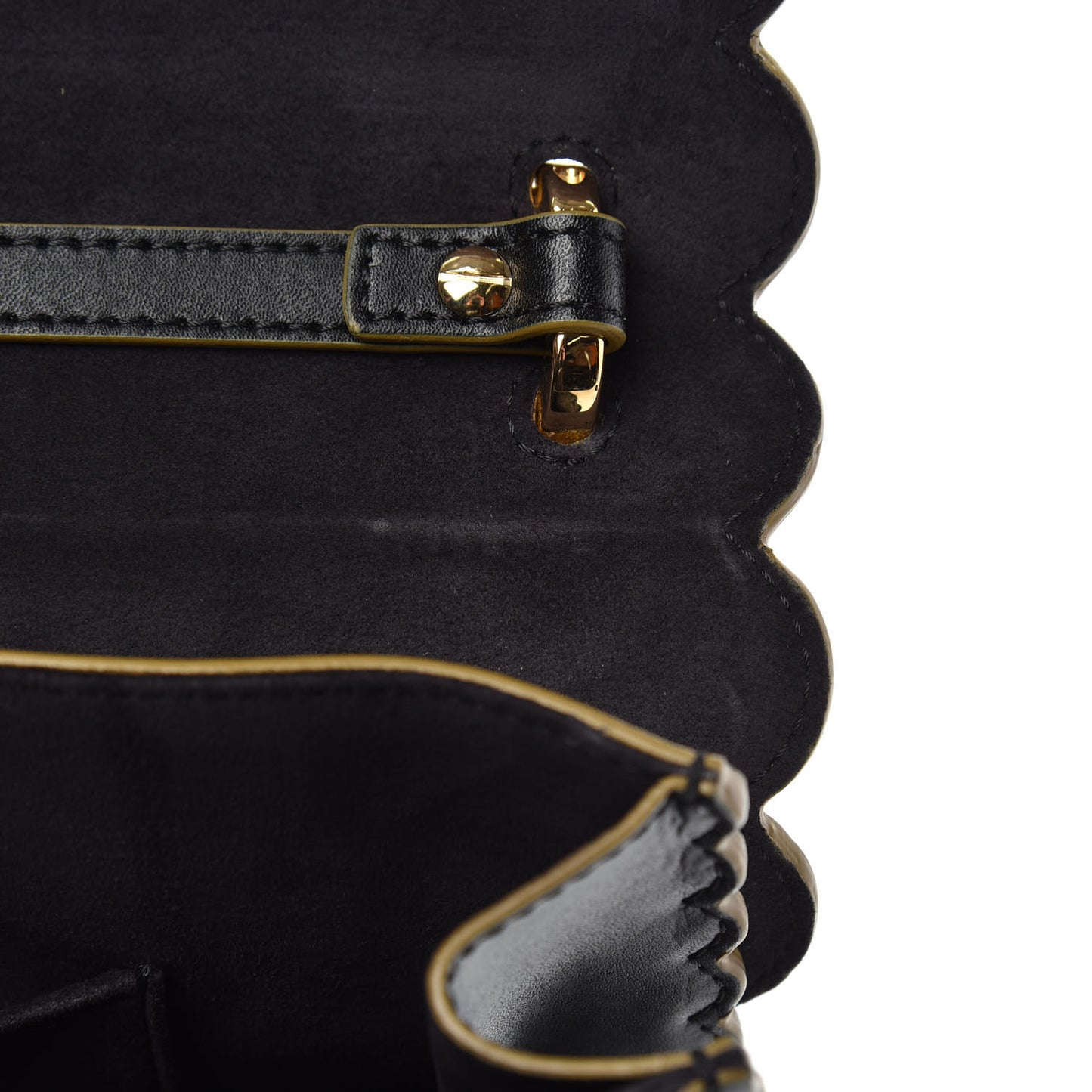 Vitello Liberty Scalloped Studded Kan I Shoulder Bag Black
