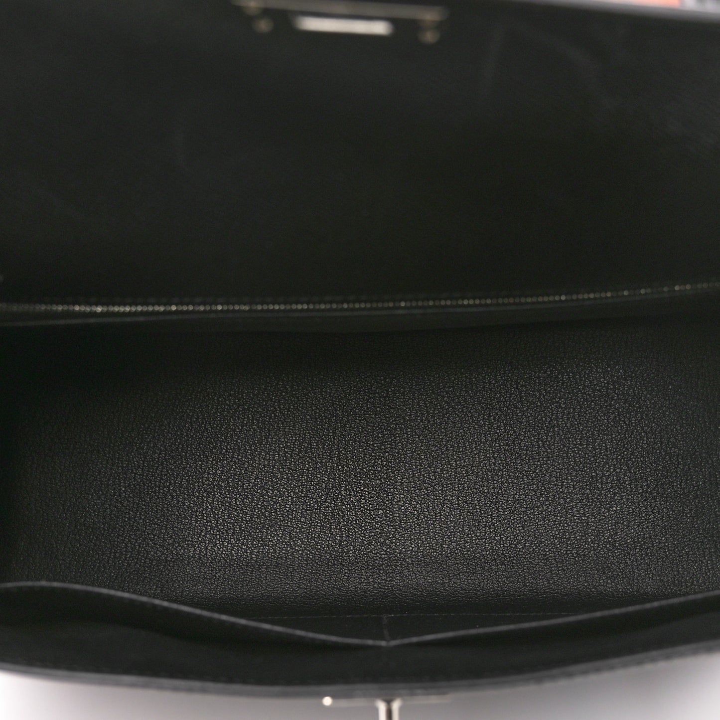 Epsom Kelly Sellier 32 Black