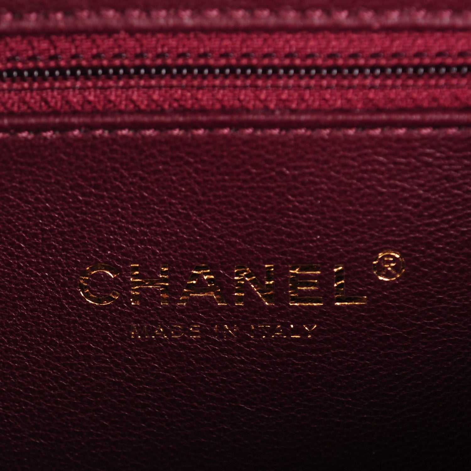 Chanel Caviar Quilted Medium CC Filigree Vanity Case Black 6 of 8