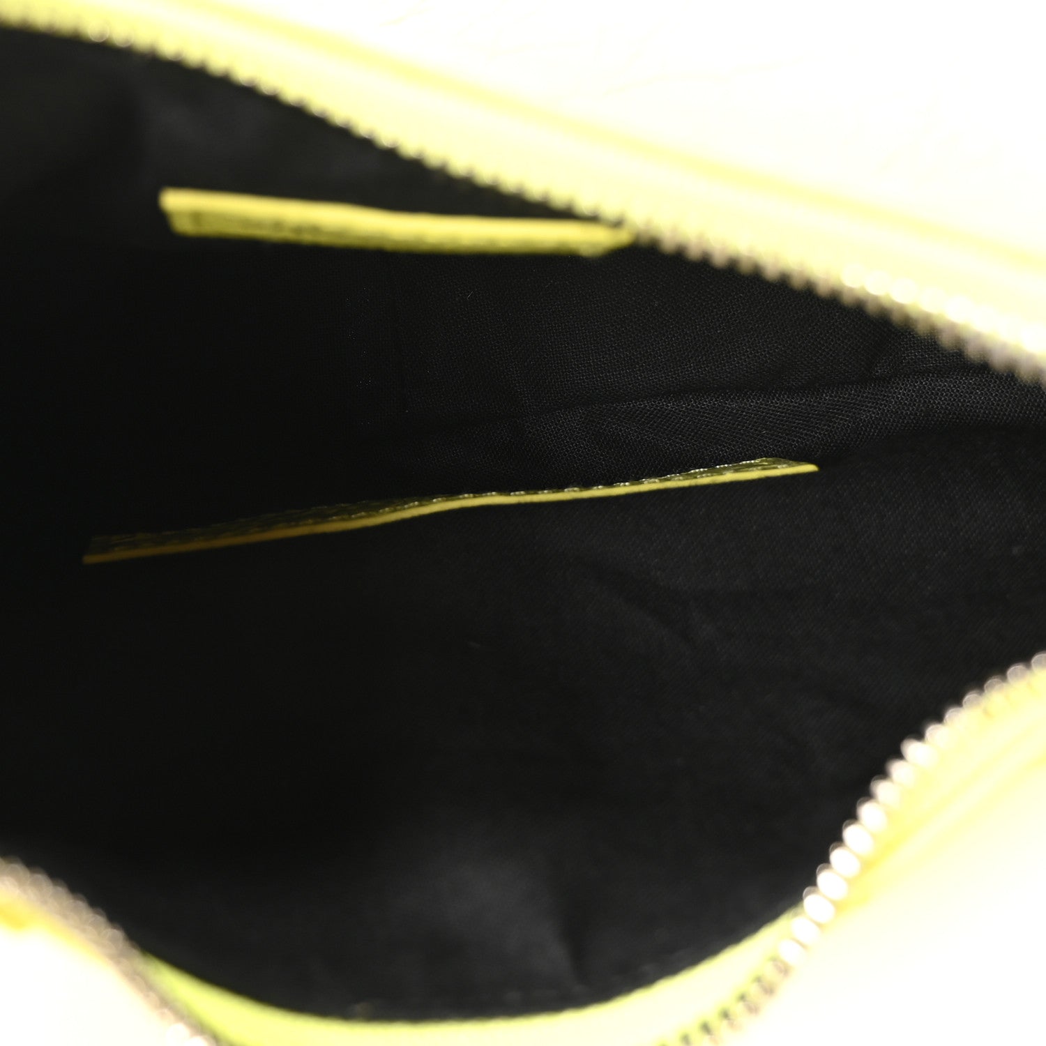 Balenciaga Agneau Arena Le Cagole Shoulder Bag XS Lime 6 of 11