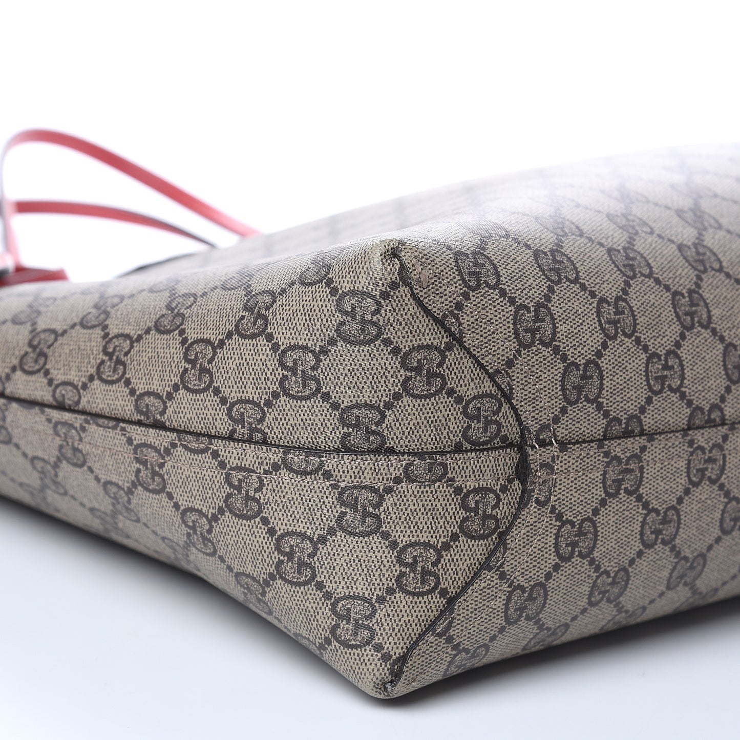 GG Supreme Monogram Medium Reversible Tote Beige Red