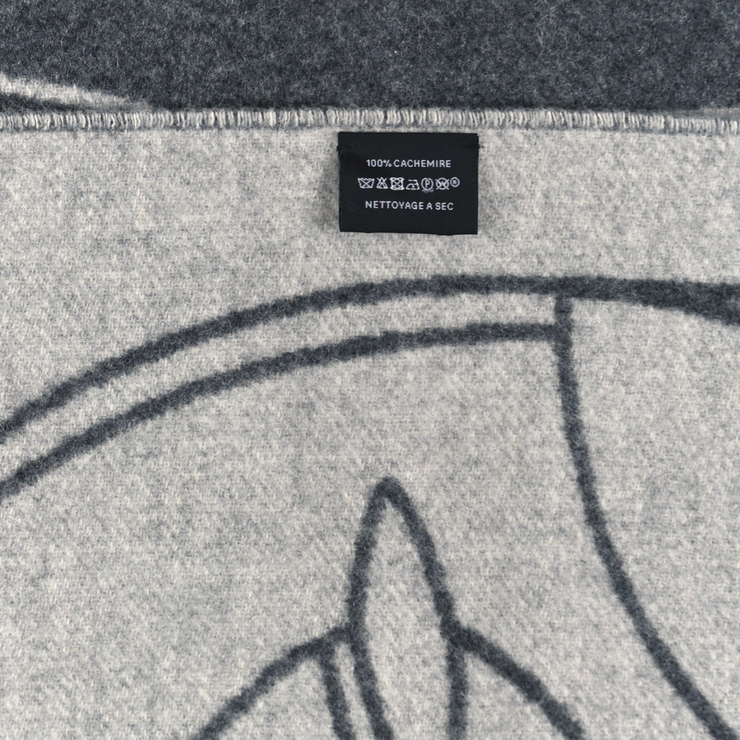 Hermes Cashmere Casaque Entrelacs Equestres Muffler Anthracite Gris Clair 3 of 3