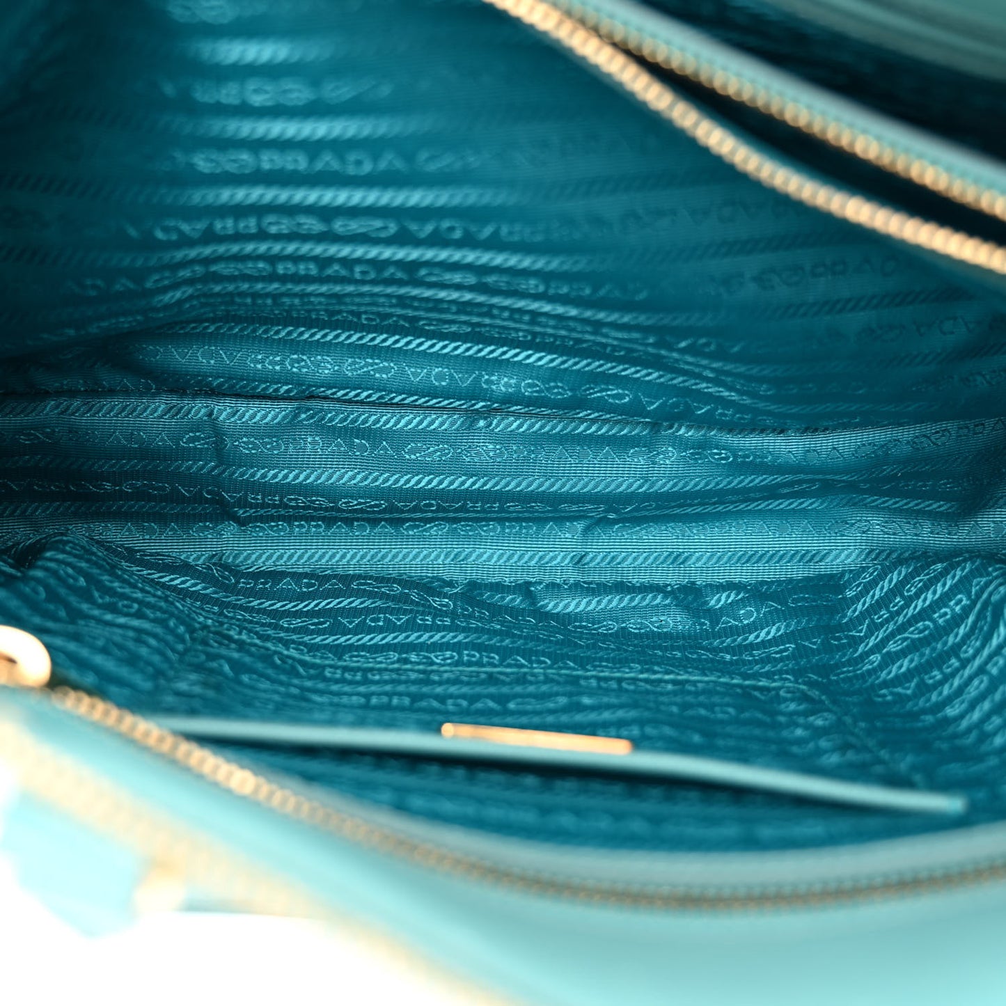 Saffiano Lux Large Promenade Tote Anice