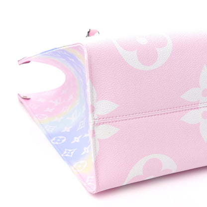 Louis Vuitton Monogram Escale Onthego GM Pastel 8 of 11