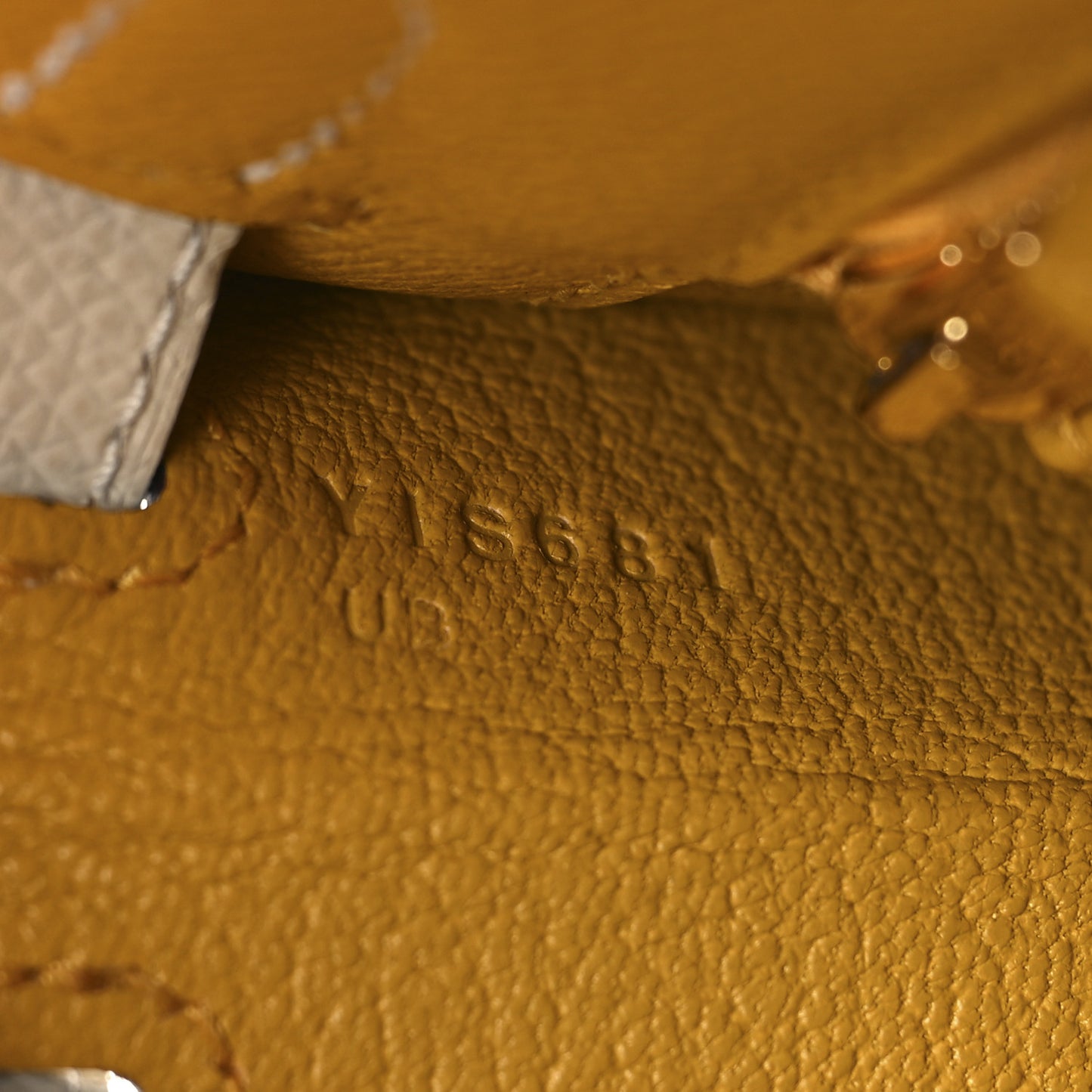 Epsom Bi-Color Horseshoe Kelly Sellier 25 Jaune Ambre Craie
